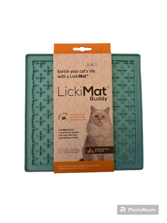 LickiMat Buddy Cat feeding mat